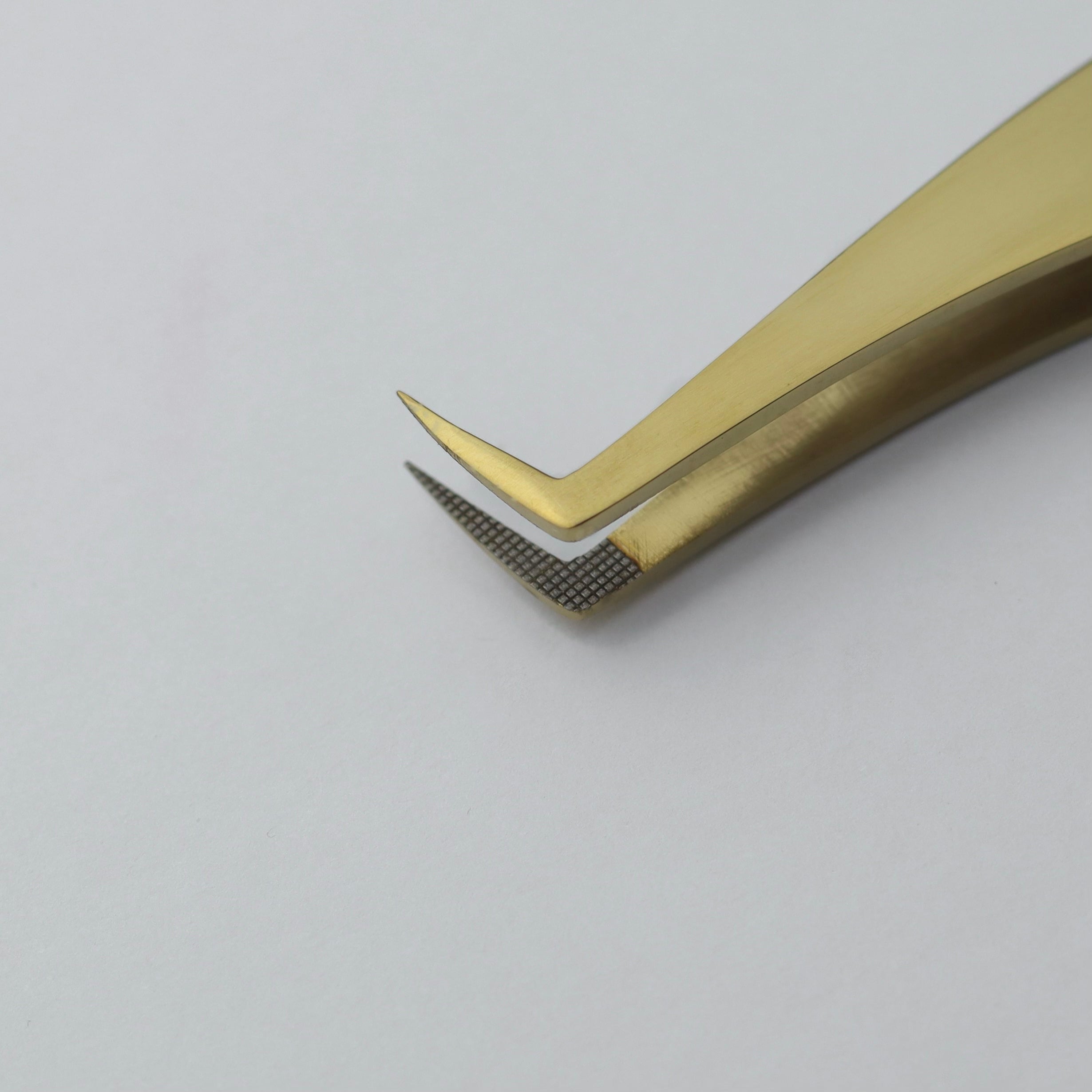 “MUSE” Fiber Tip Tweezer